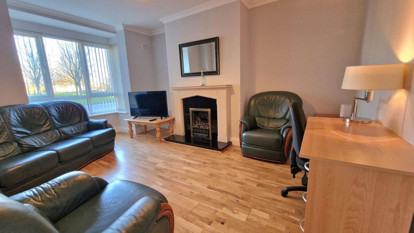 Cosy 3 Bedroom All Ensuites Galway Luaran gambar